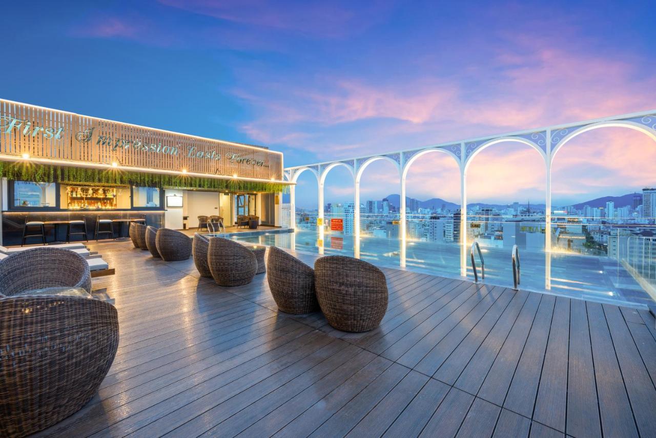 Golden Lotus Luxury Hotel Danang - Complimentary Daily Afternoon Tea Esterno foto
