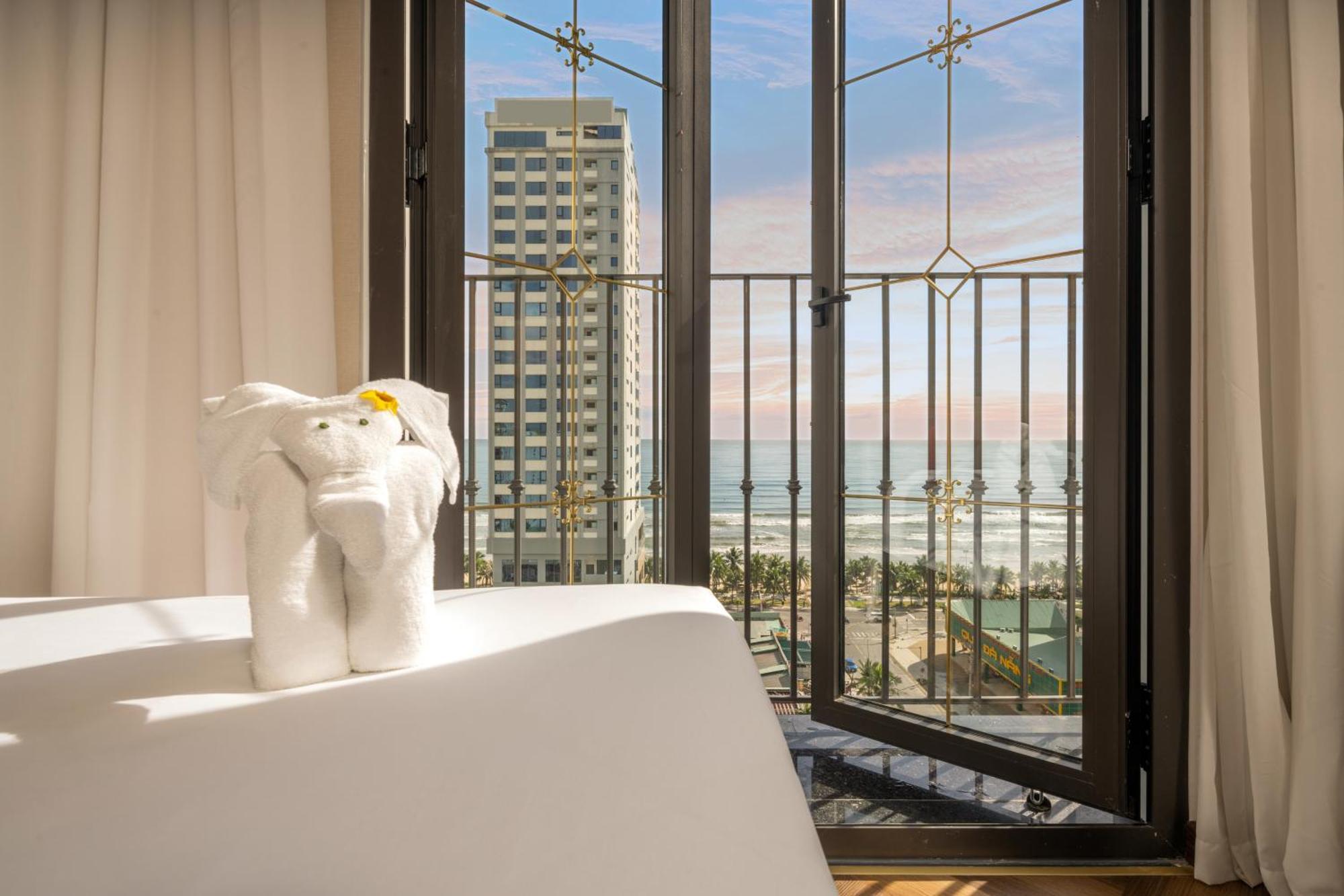 Golden Lotus Luxury Hotel Danang - Complimentary Daily Afternoon Tea Esterno foto